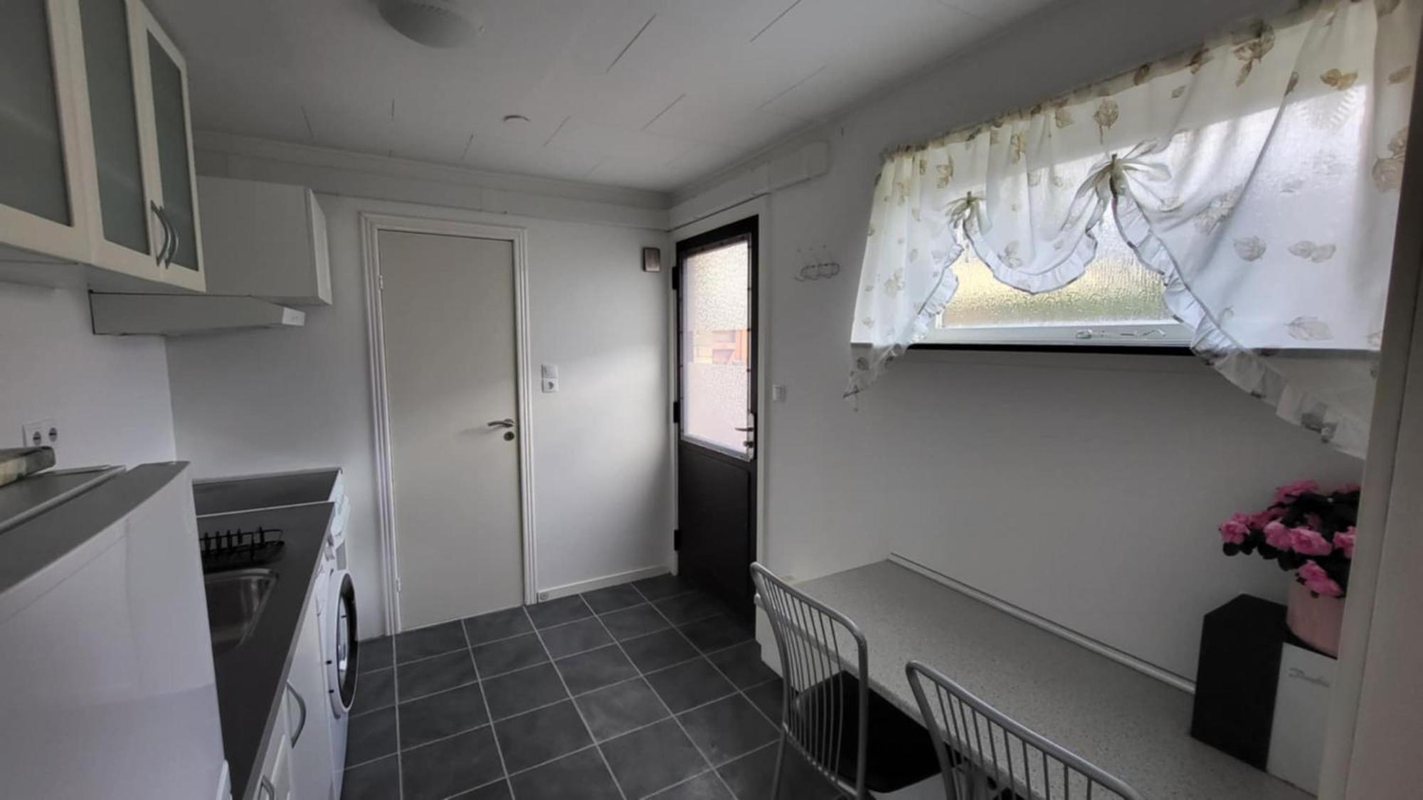 Apartment A&c *